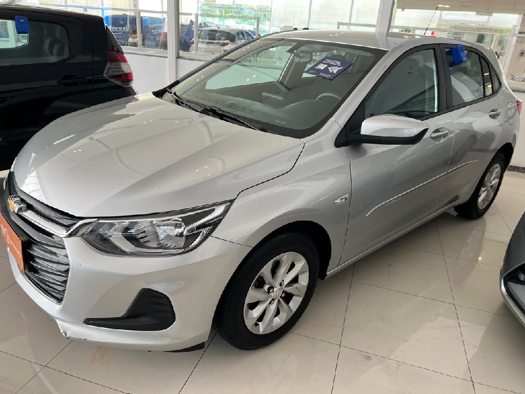 //www.autoline.com.br/carro/chevrolet/onix-10-lt-12v-flex-4p-manual/2023/salvador-ba/23868143