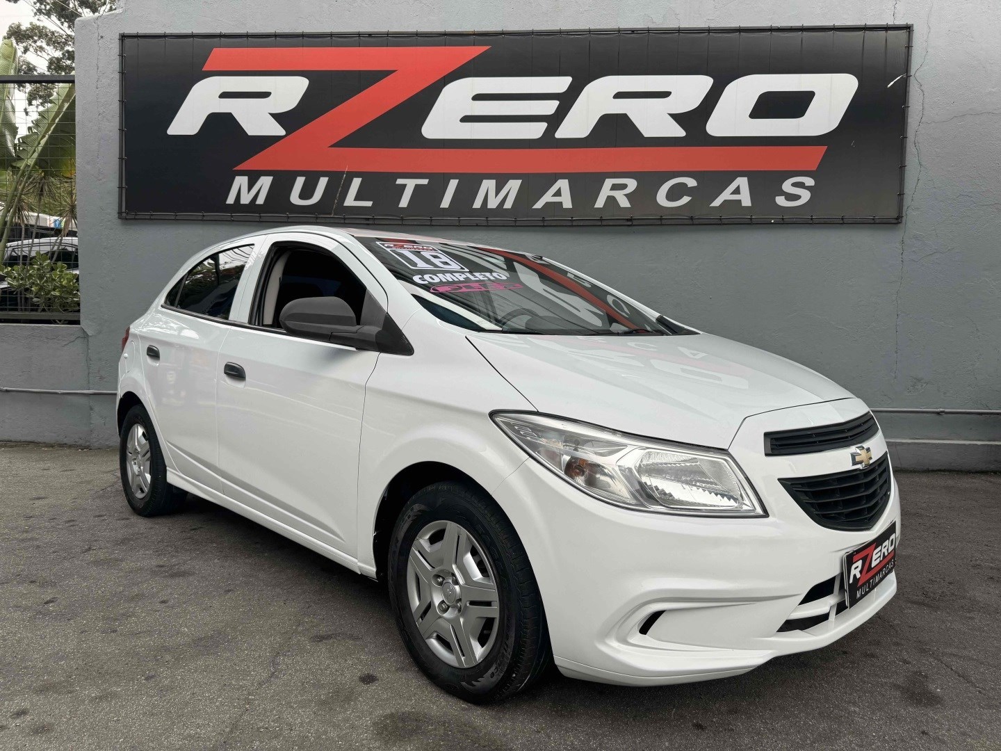 //www.autoline.com.br/carro/chevrolet/onix-10-joy-8v-flex-4p-manual/2018/sao-paulo-sp/23942621