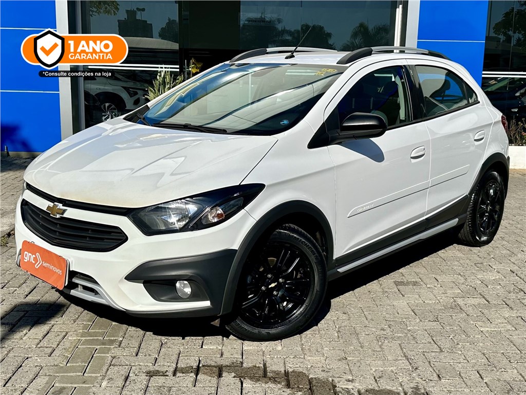 //www.autoline.com.br/carro/chevrolet/onix-14-activ-8v-flex-4p-automatico/2019/contagem-mg/24021621