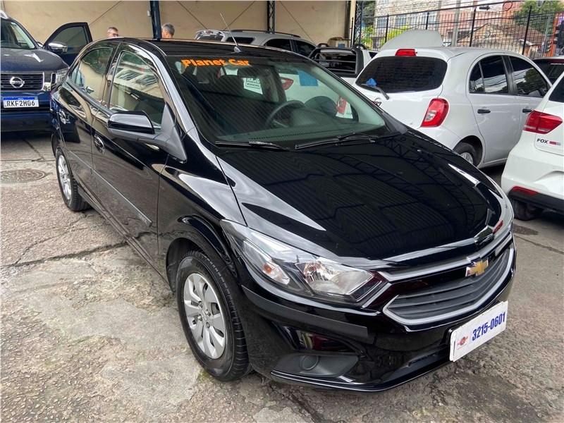 //www.autoline.com.br/carro/chevrolet/onix-10-lt-8v-flex-4p-manual/2018/rio-de-janeiro-rj/24120486