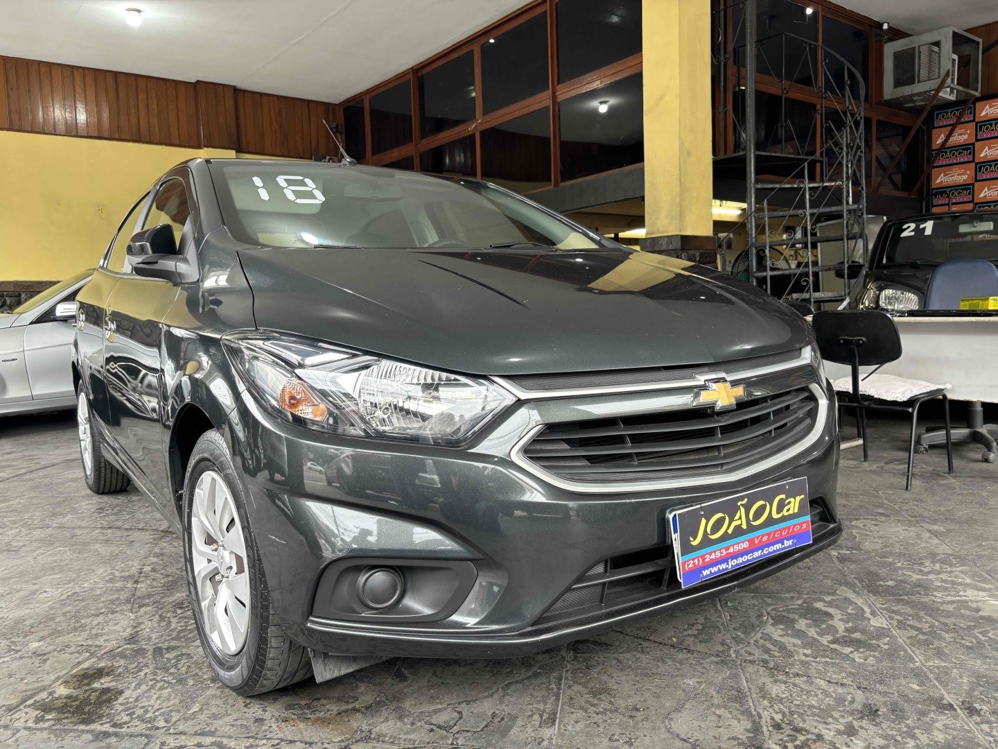//www.autoline.com.br/carro/chevrolet/onix-14-lt-8v-flex-4p-manual/2018/rio-de-janeiro-rj/24231245