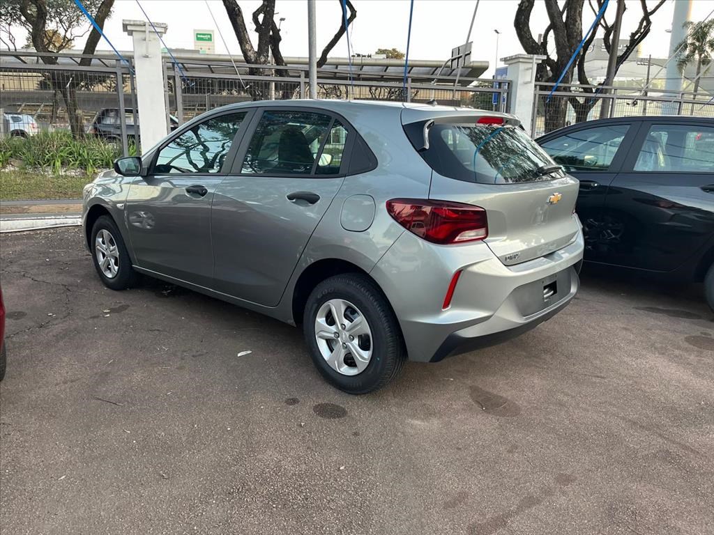 //www.autoline.com.br/carro/chevrolet/onix-10-12v-flex-4p-manual/2025/curitiba-pr/24262034