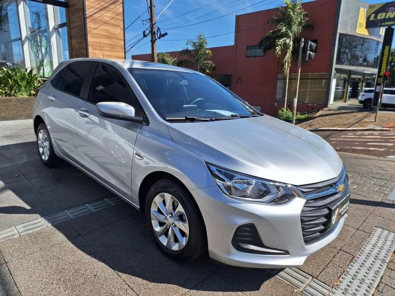 //www.autoline.com.br/carro/chevrolet/onix-10-lt-12v-flex-4p-manual/2022/cascavel-pr/24308828