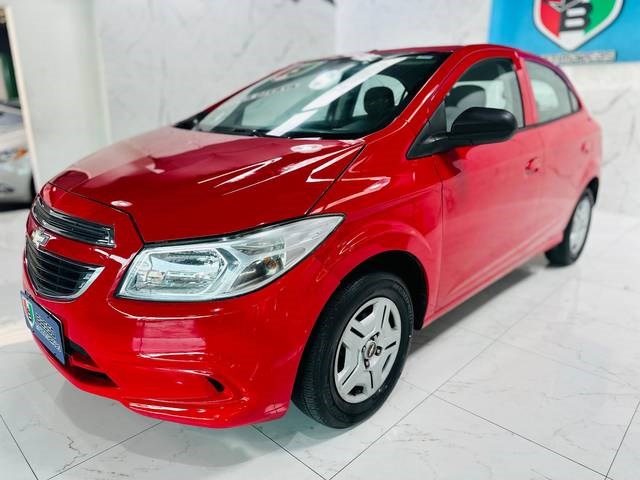 //www.autoline.com.br/carro/chevrolet/onix-10-lt-8v-flex-4p-manual/2015/sao-paulo-sp/24350479