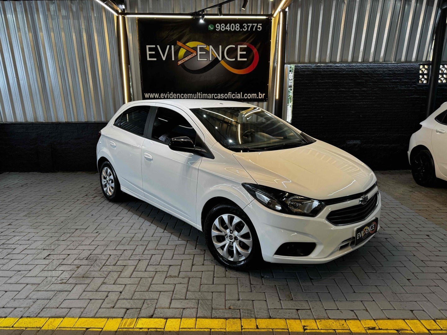 //www.autoline.com.br/carro/chevrolet/onix-10-12v-flex-4p-manual/2021/gravatai-rs/24413039
