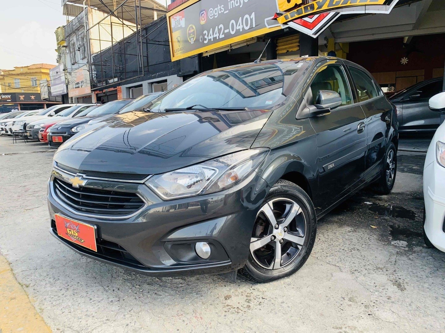 //www.autoline.com.br/carro/chevrolet/onix-14-ltz-8v-flex-4p-automatico/2019/rio-de-janeiro-rj/24442863