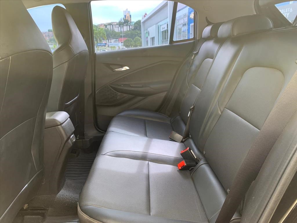 //www.autoline.com.br/carro/chevrolet/onix-10-turbo-premier-12v-flex-4p-automatico/2020/salvador-ba/24478971