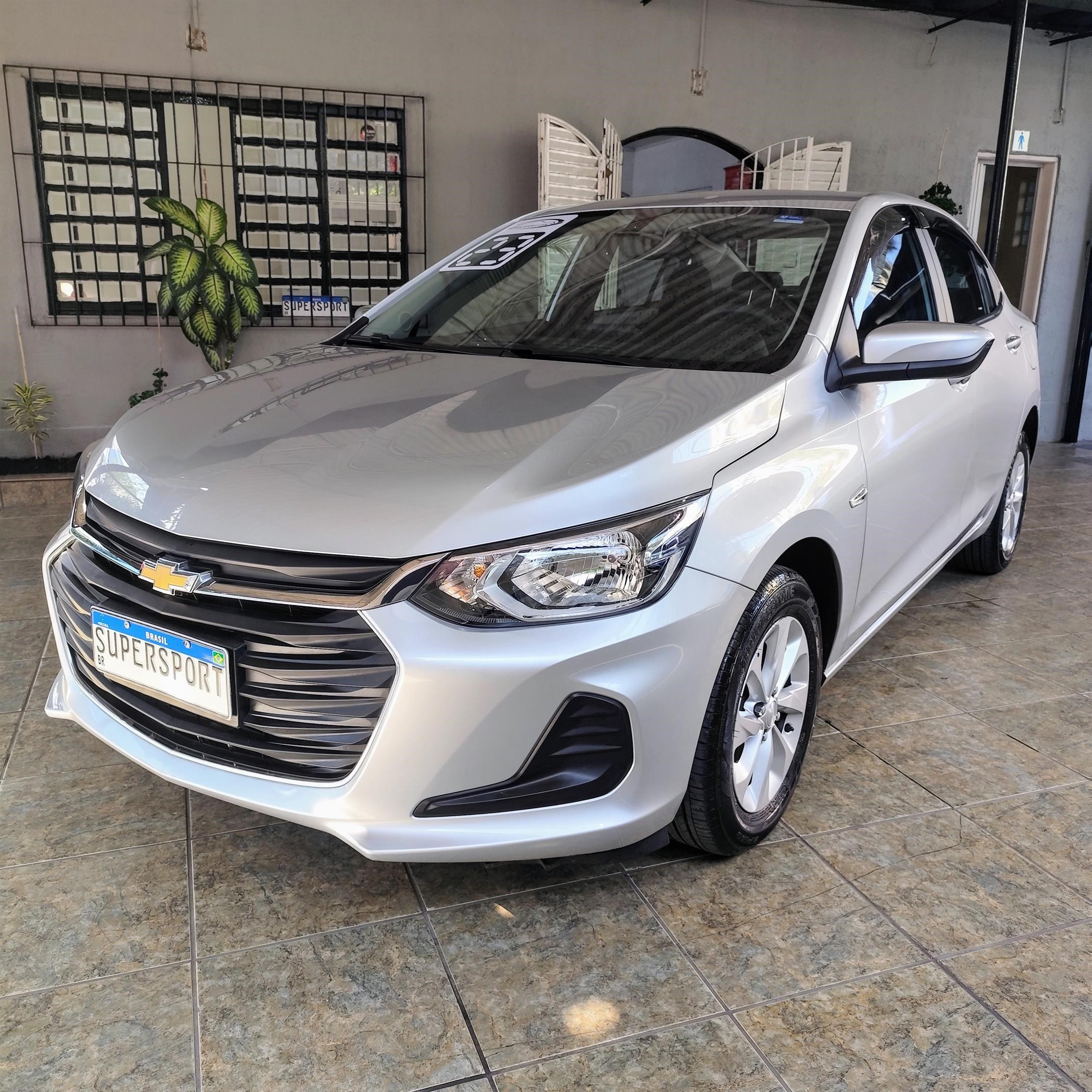 //www.autoline.com.br/carro/chevrolet/onix-10-turbo-lt-12v-flex-4p-automatico/2023/sao-paulo-sp/24527113