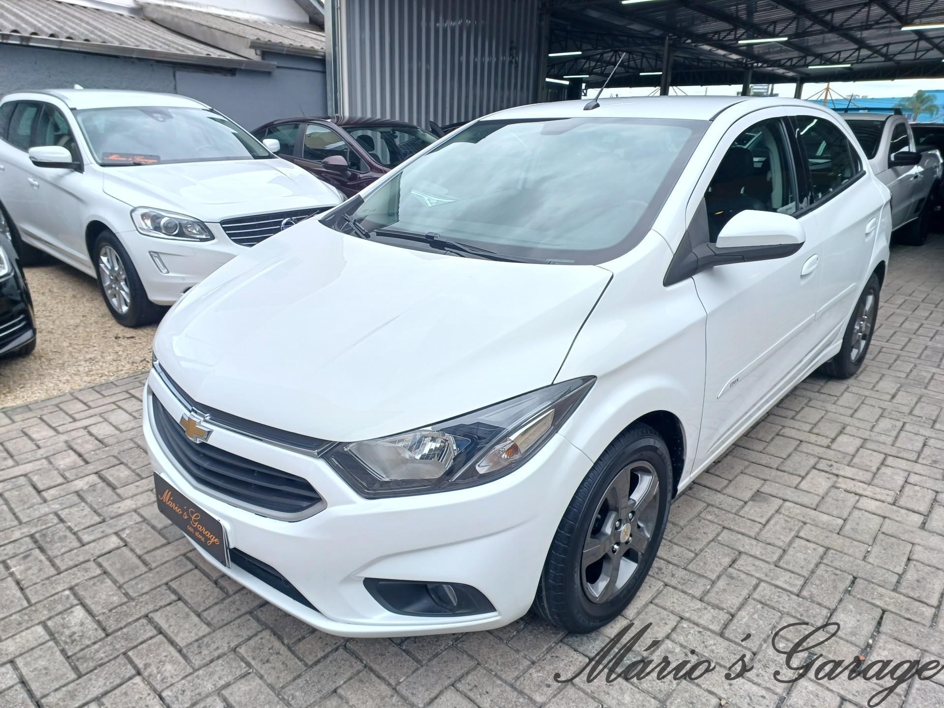 //www.autoline.com.br/carro/chevrolet/onix-14-ltz-8v-flex-4p-automatico/2019/blumenau-sc/24586312
