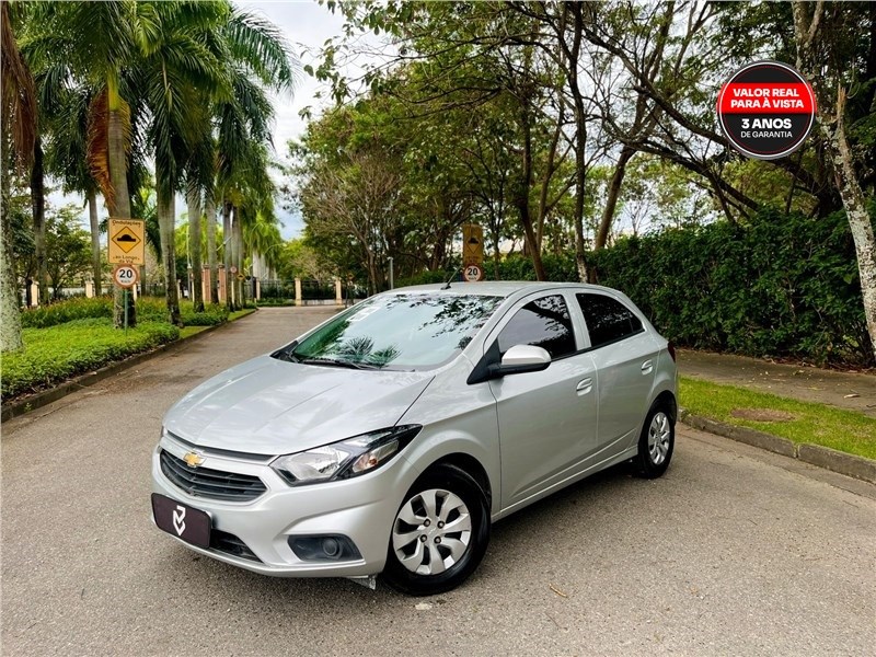 //www.autoline.com.br/carro/chevrolet/onix-10-lt-8v-flex-4p-manual/2019/rio-de-janeiro-rj/24597482