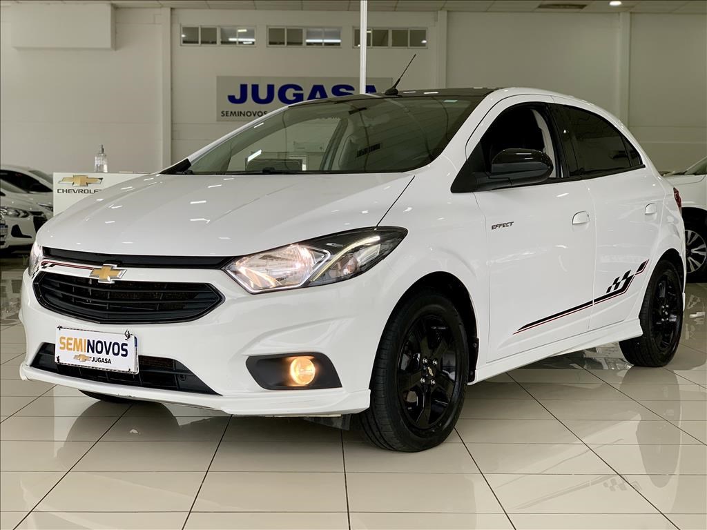 //www.autoline.com.br/carro/chevrolet/onix-14-effect-8v-flex-4p-manual/2019/criciuma-sc/24664640