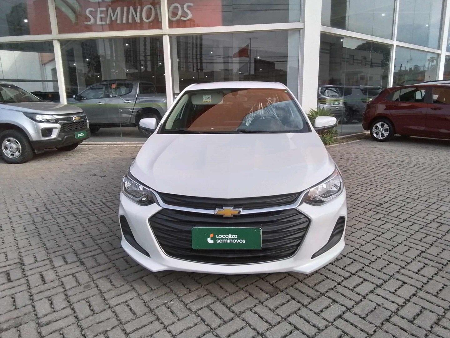 //www.autoline.com.br/carro/chevrolet/onix-10-lt-12v-flex-4p-manual/2023/sao-paulo-sp/24678160