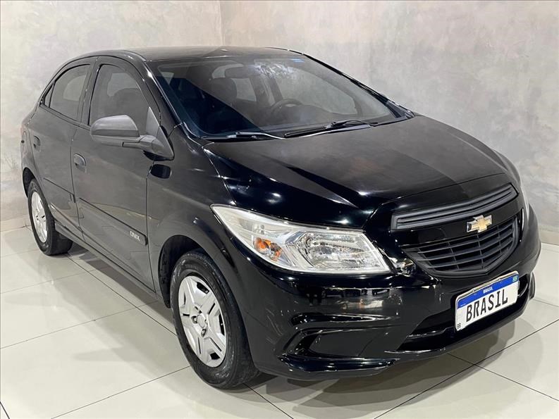 //www.autoline.com.br/carro/chevrolet/onix-10-ls-8v-flex-4p-manual/2015/sao-paulo-sp/24701961