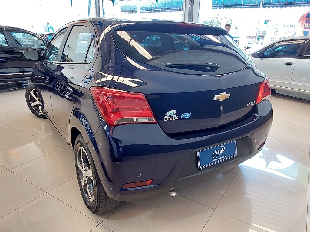 //www.autoline.com.br/carro/chevrolet/onix-14-ltz-8v-flex-4p-manual/2018/sumare-sp/24736494