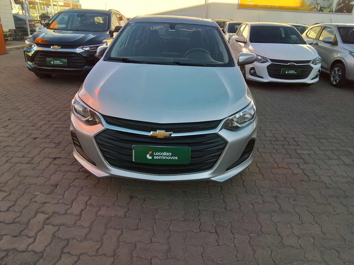 //www.autoline.com.br/carro/chevrolet/onix-10-turbo-lt-12v-flex-4p-manual/2023/brasilia-df/24795089