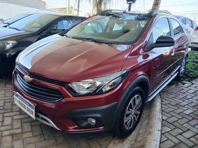 //www.autoline.com.br/carro/chevrolet/onix-14-activ-8v-flex-4p-manual/2018/sorocaba-sp/24800141