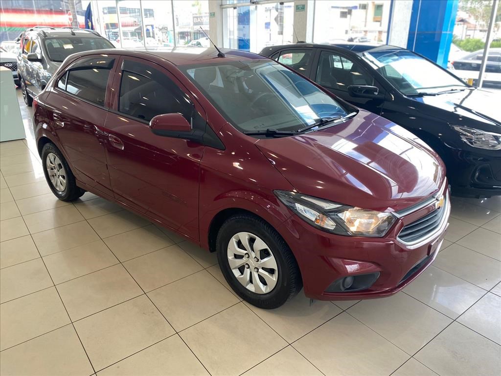 //www.autoline.com.br/carro/chevrolet/onix-10-lt-8v-flex-4p-manual/2019/praia-grande-sp/24815134
