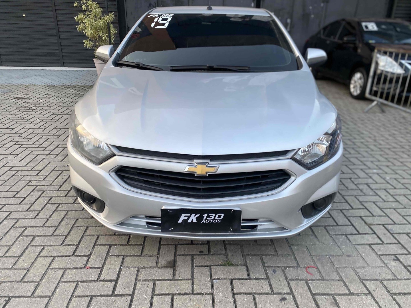 //www.autoline.com.br/carro/chevrolet/onix-10-lt-8v-flex-4p-manual/2019/rio-de-janeiro-rj/24816730