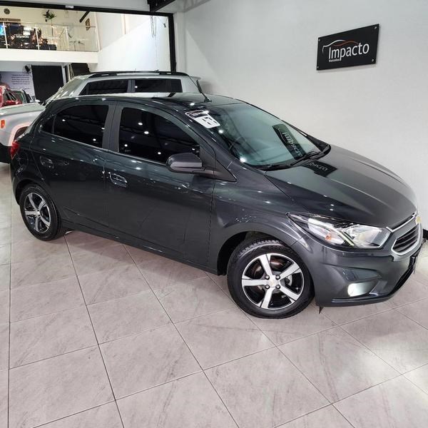 //www.autoline.com.br/carro/chevrolet/onix-14-ltz-8v-flex-4p-manual/2017/viamao-rs/24824497