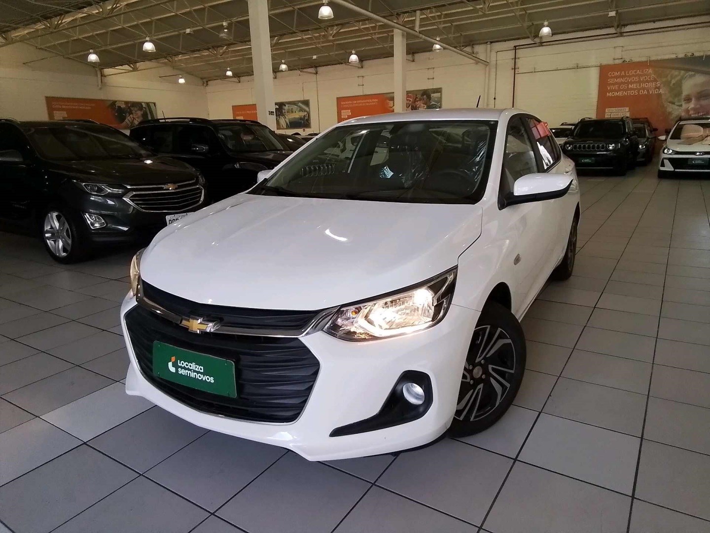 //www.autoline.com.br/carro/chevrolet/onix-10-lt-12v-flex-4p-manual/2024/sao-paulo-sp/24843777
