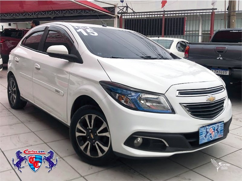//www.autoline.com.br/carro/chevrolet/onix-14-ltz-8v-flex-4p-manual/2015/nova-iguacu-rj/24852009