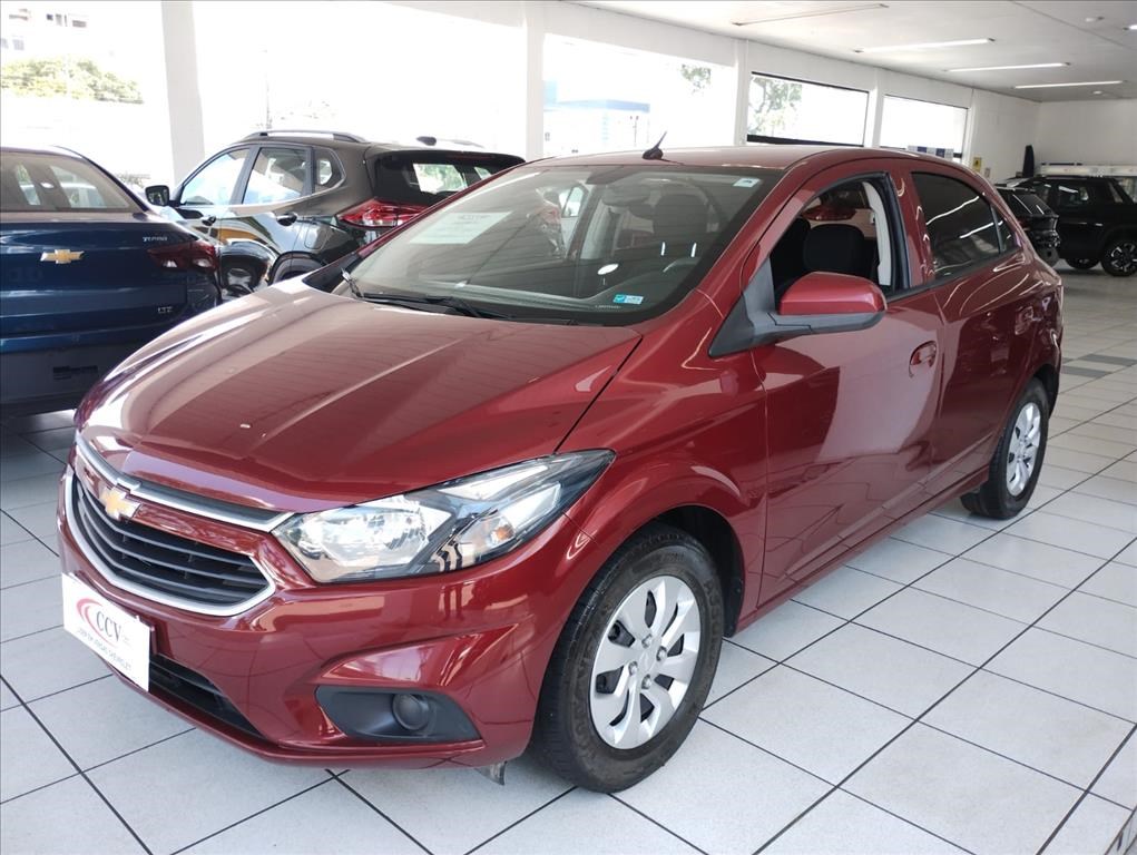//www.autoline.com.br/carro/chevrolet/onix-10-lt-8v-flex-4p-manual/2018/curitiba-pr/24862367
