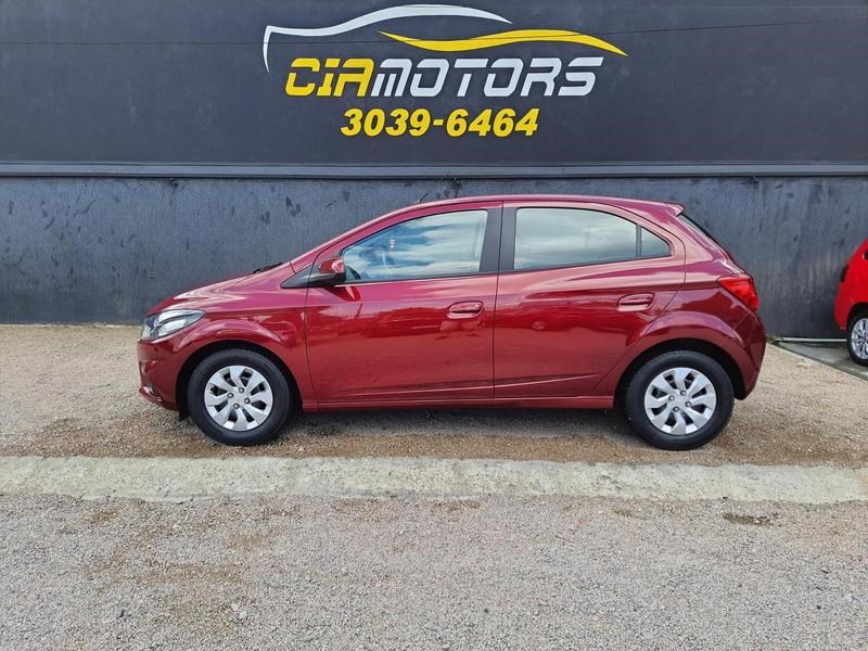//www.autoline.com.br/carro/chevrolet/onix-10-lt-8v-flex-4p-manual/2019/curitiba-pr/24864990