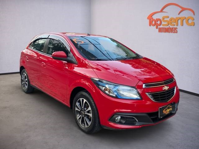 //www.autoline.com.br/carro/chevrolet/onix-14-ltz-8v-flex-4p-manual/2015/nova-friburgo-rj/24870472