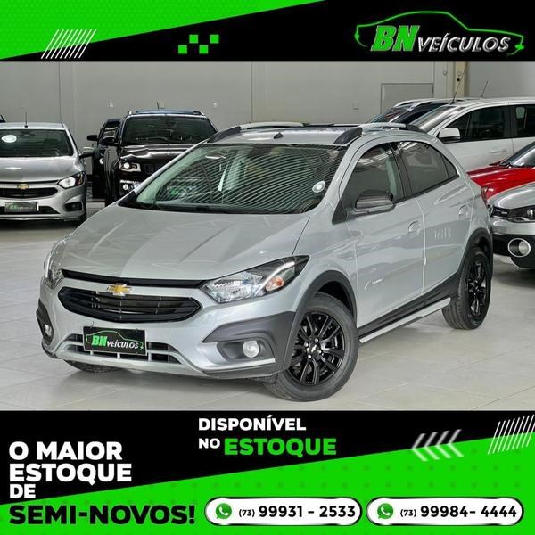 //www.autoline.com.br/carro/chevrolet/onix-14-activ-8v-flex-4p-automatico/2018/teixeira-de-freitas-ba/24878141