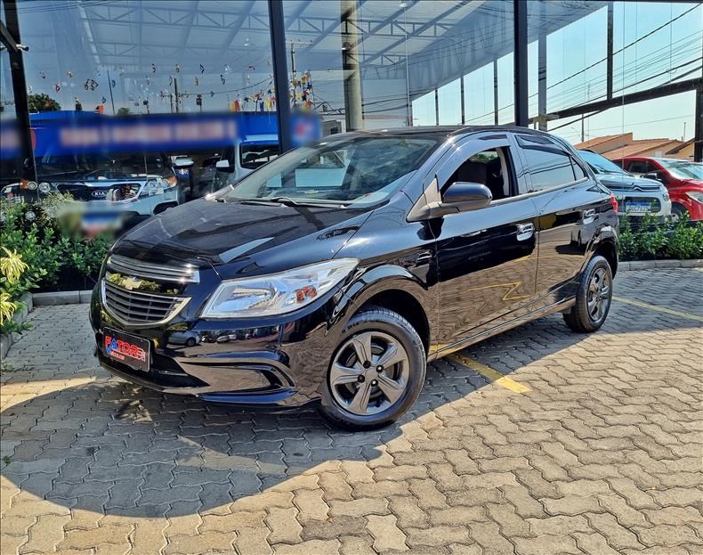 //www.autoline.com.br/carro/chevrolet/onix-10-lt-8v-flex-4p-manual/2016/campinas-sp/24878505