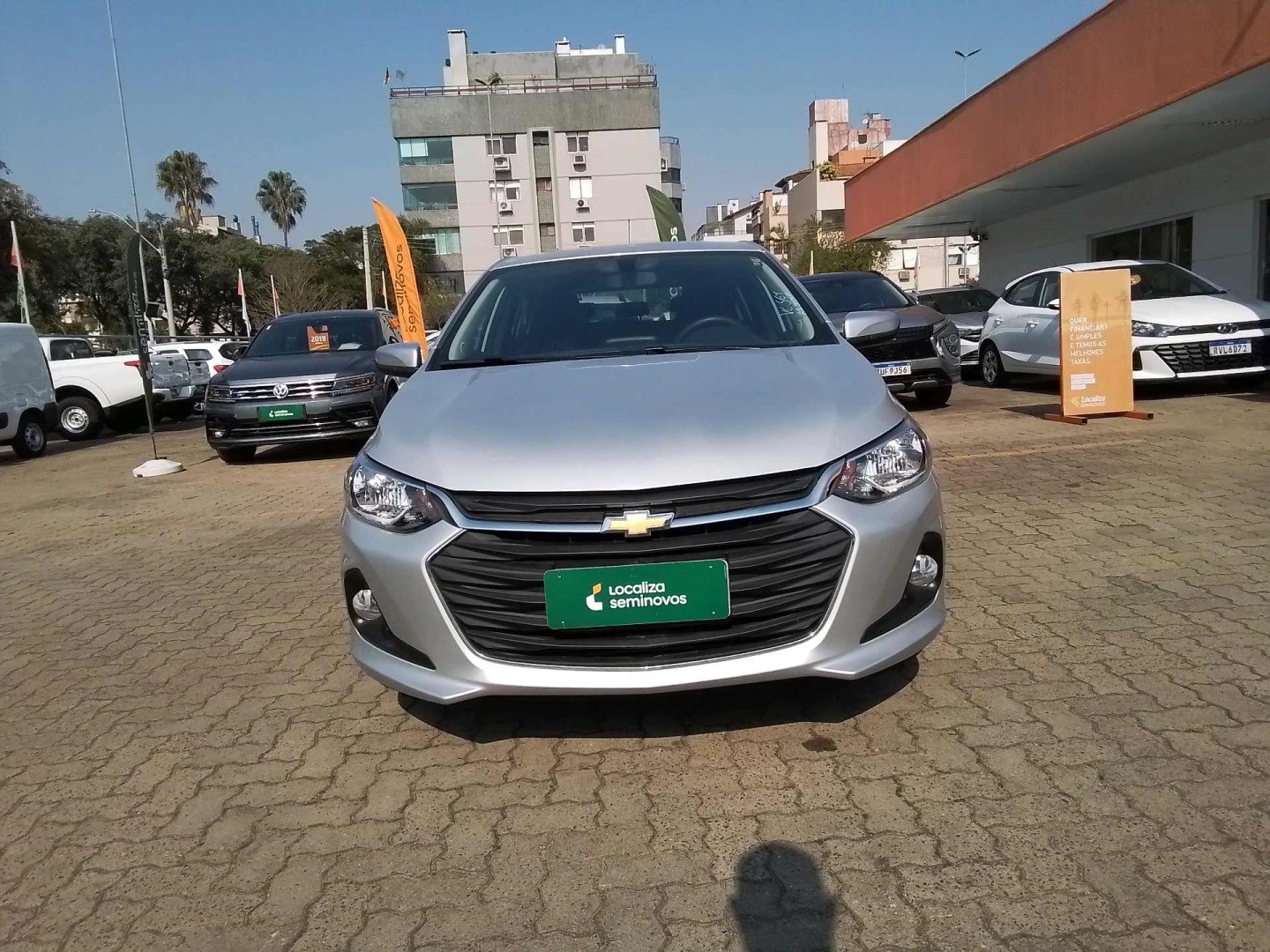 //www.autoline.com.br/carro/chevrolet/onix-10-turbo-ltz-12v-flex-4p-manual/2023/porto-alegre-rs/24904864