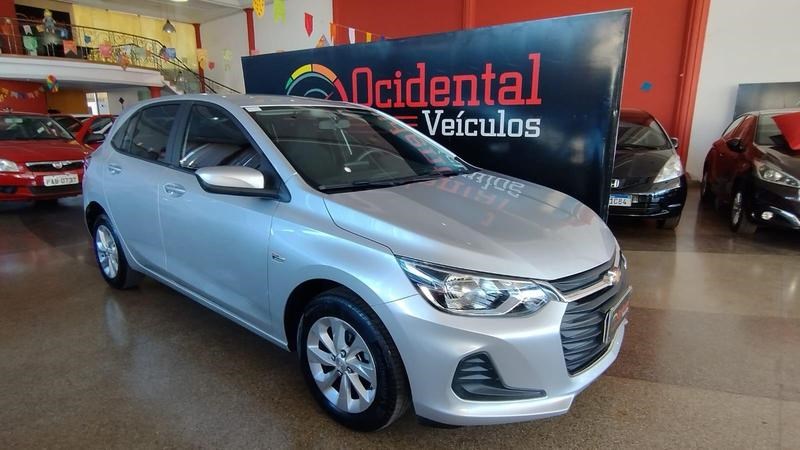 //www.autoline.com.br/carro/chevrolet/onix-10-lt-12v-flex-4p-manual/2022/brasilia-df/24912780