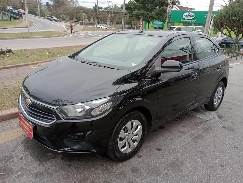 //www.autoline.com.br/carro/chevrolet/onix-10-lt-8v-flex-4p-manual/2018/sao-jose-dos-campos-sp/24913827