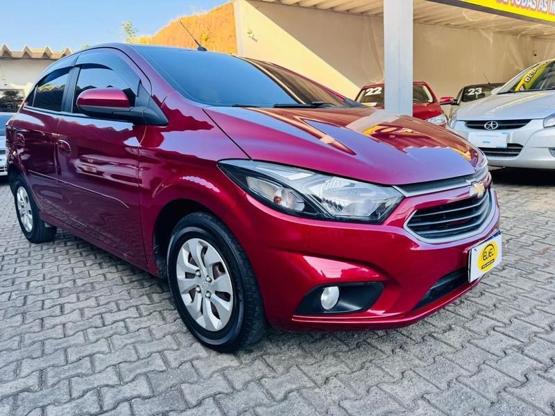 //www.autoline.com.br/carro/chevrolet/onix-10-lt-8v-flex-4p-manual/2017/volta-redonda-rj/24914916