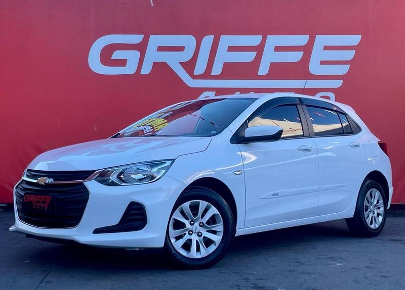 //www.autoline.com.br/carro/chevrolet/onix-10-lt-12v-flex-4p-manual/2021/curitiba-pr/24949407