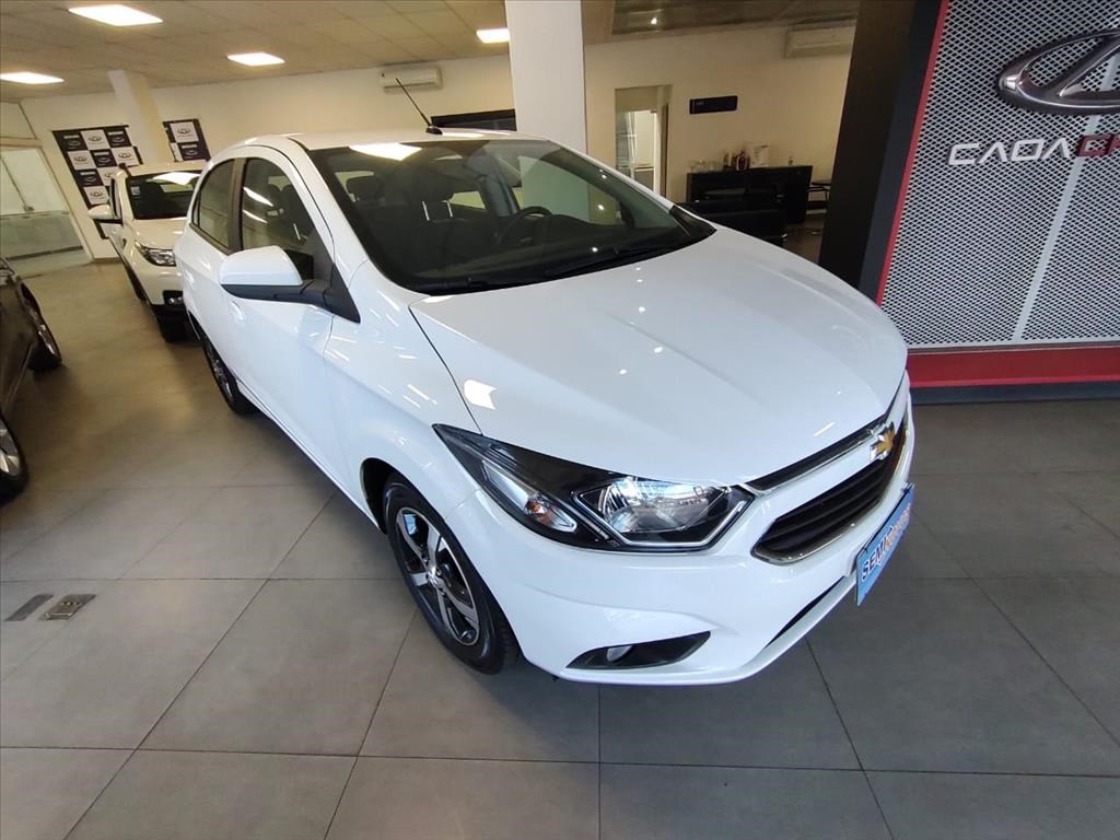 //www.autoline.com.br/carro/chevrolet/onix-14-ltz-8v-flex-4p-manual/2019/teresopolis-rj/24967218