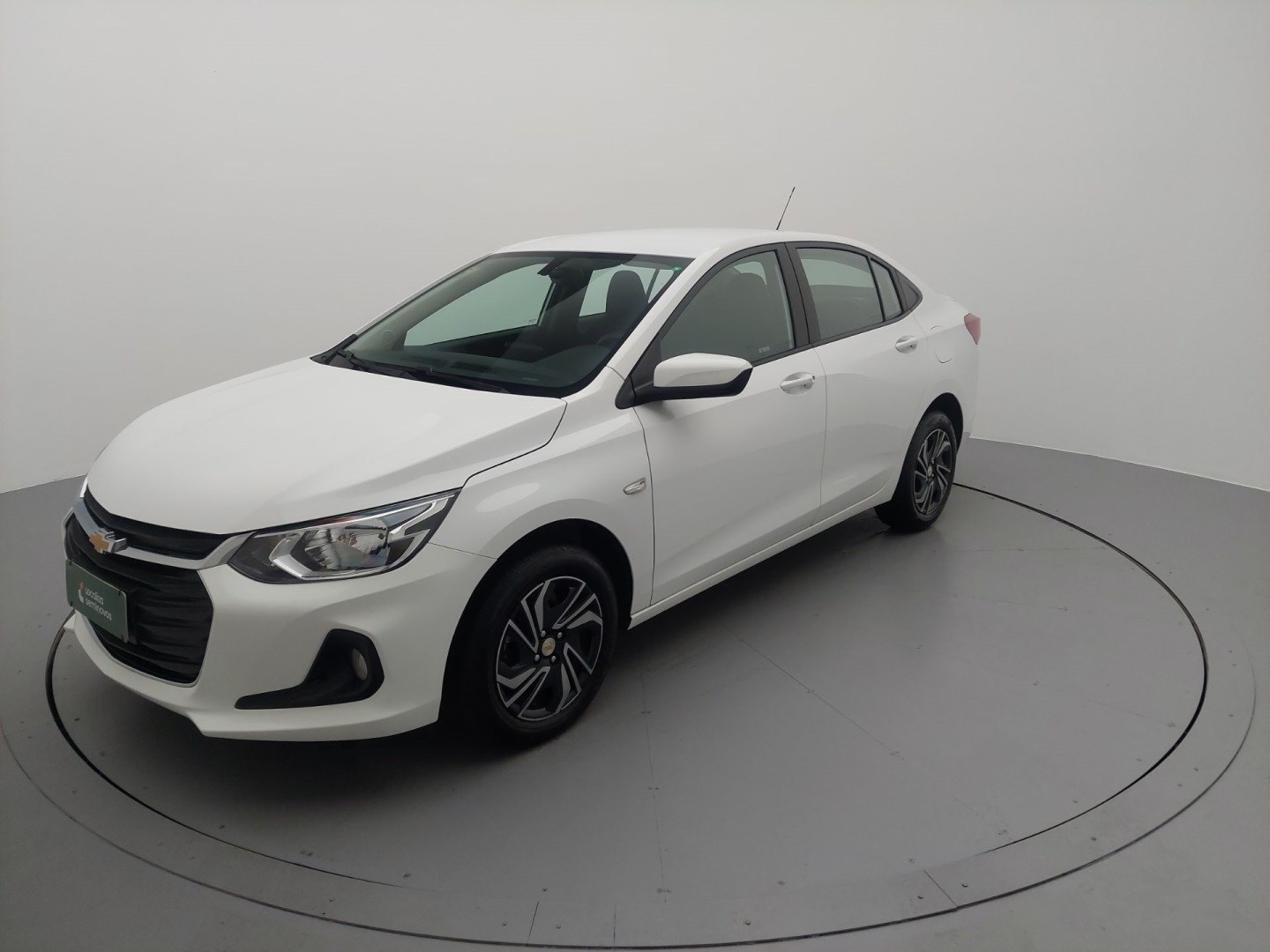 //www.autoline.com.br/carro/chevrolet/onix-10-lt-12v-flex-4p-manual/2024/sao-paulo-sp/24979078