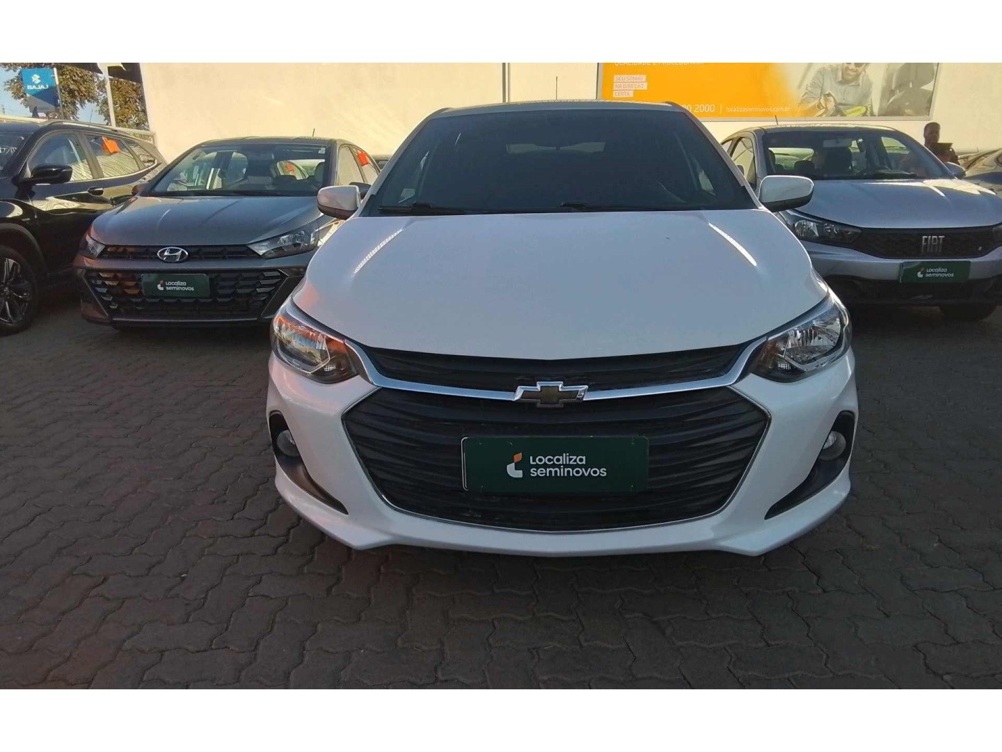 //www.autoline.com.br/carro/chevrolet/onix-10-12v-flex-4p-manual/2024/brasilia-df/24997658