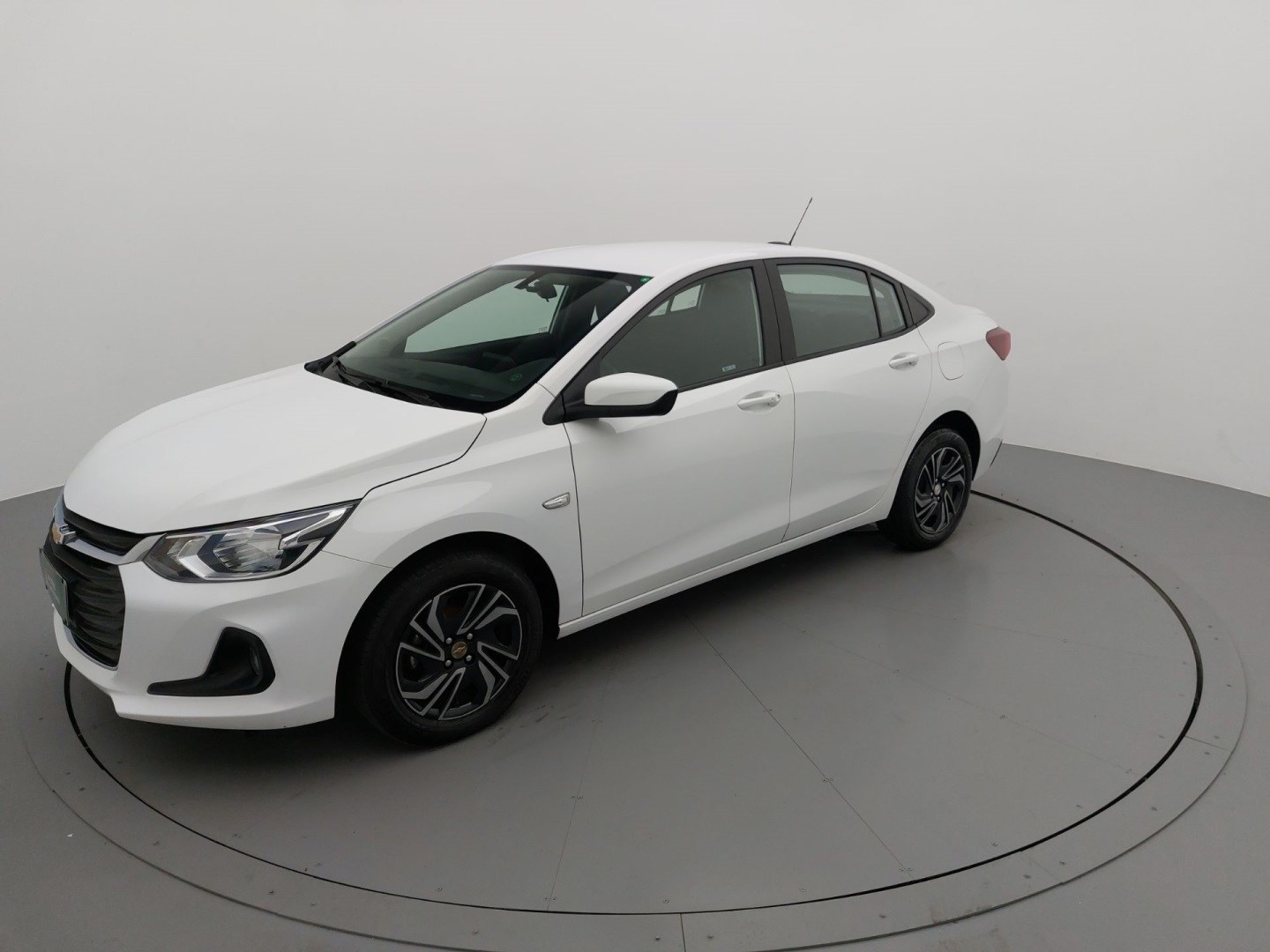 //www.autoline.com.br/carro/chevrolet/onix-10-lt-12v-flex-4p-manual/2024/sao-paulo-sp/25002816