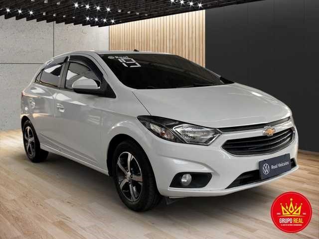 //www.autoline.com.br/carro/chevrolet/onix-14-ltz-8v-flex-4p-manual/2019/rio-de-janeiro-rj/25006595