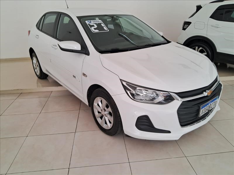 //www.autoline.com.br/carro/chevrolet/onix-10-turbo-lt-12v-flex-4p-automatico/2021/sao-paulo-sp/25015675
