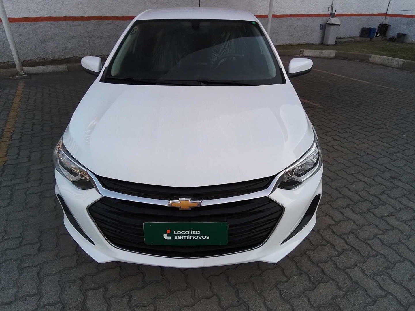 //www.autoline.com.br/carro/chevrolet/onix-10-turbo-lt-12v-flex-4p-manual/2023/sao-paulo-sp/25020657