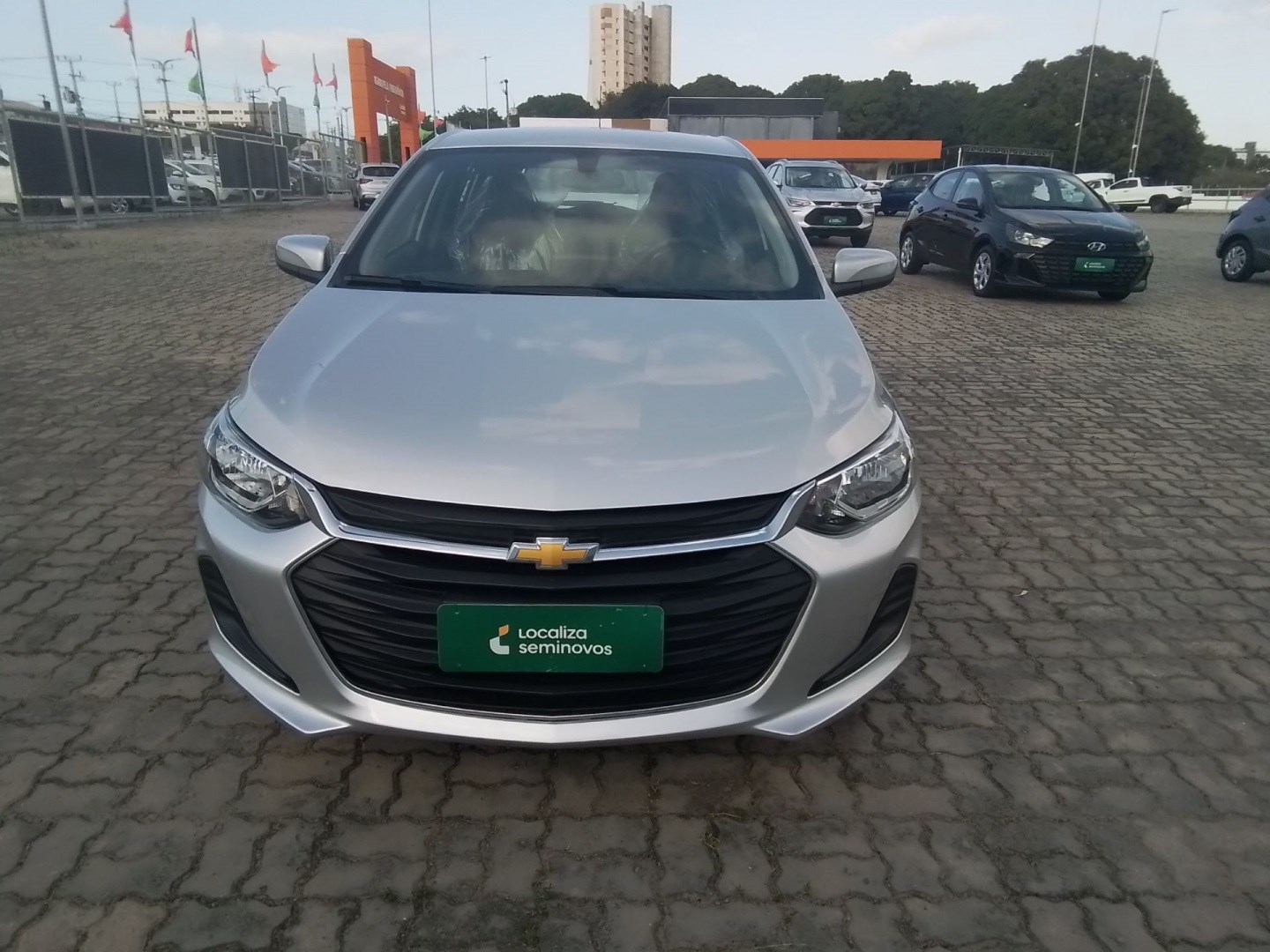 //www.autoline.com.br/carro/chevrolet/onix-10-lt-12v-flex-4p-manual/2023/sao-luis-ma/25020705