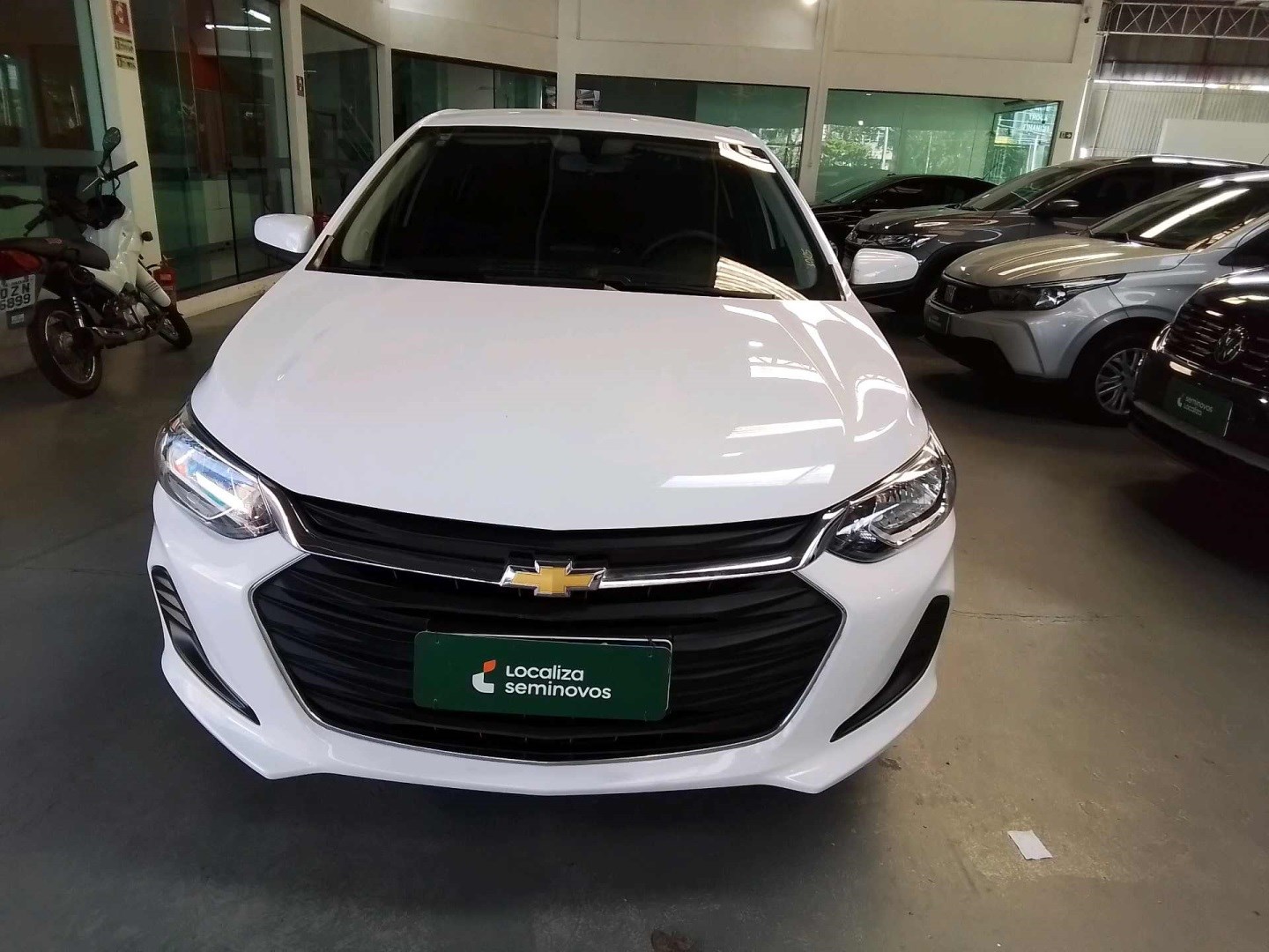 //www.autoline.com.br/carro/chevrolet/onix-10-turbo-lt-12v-flex-4p-manual/2023/sao-paulo-sp/25021313