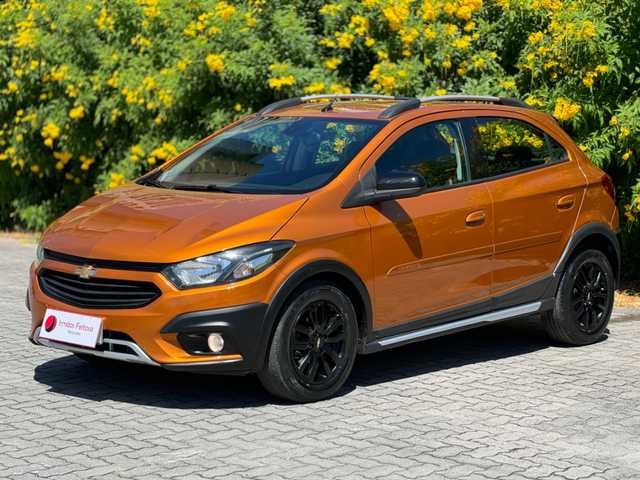 //www.autoline.com.br/carro/chevrolet/onix-14-activ-8v-flex-4p-automatico/2019/fortaleza-ce/25022589
