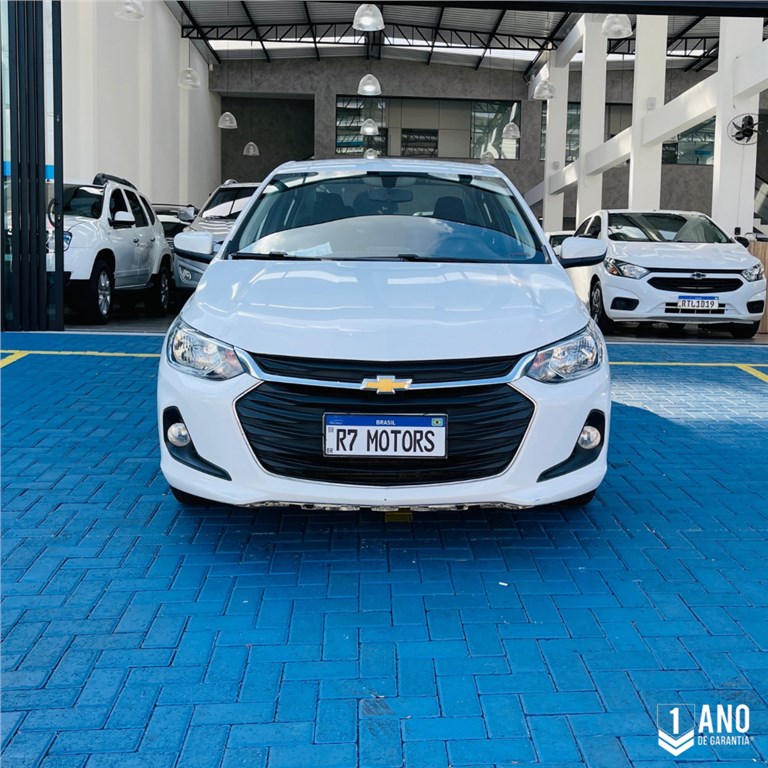 //www.autoline.com.br/carro/chevrolet/onix-plus-10-turbo-ltz-12v-flex-4p-automatico/2020/campinas-sp/23383690