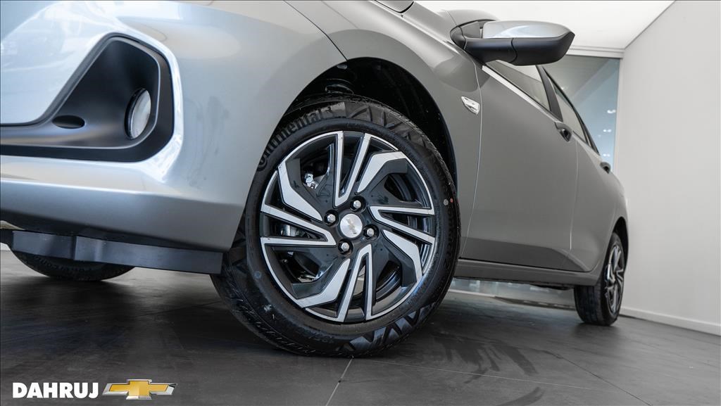 //www.autoline.com.br/carro/chevrolet/onix-plus-10-lt-12v-flex-4p-manual/2025/campinas-sp/23507181