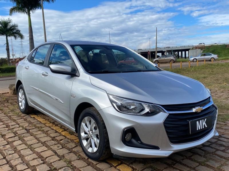//www.autoline.com.br/carro/chevrolet/onix-plus-10-turbo-ltz-12v-flex-4p-automatico/2020/brasilia-df/23608610