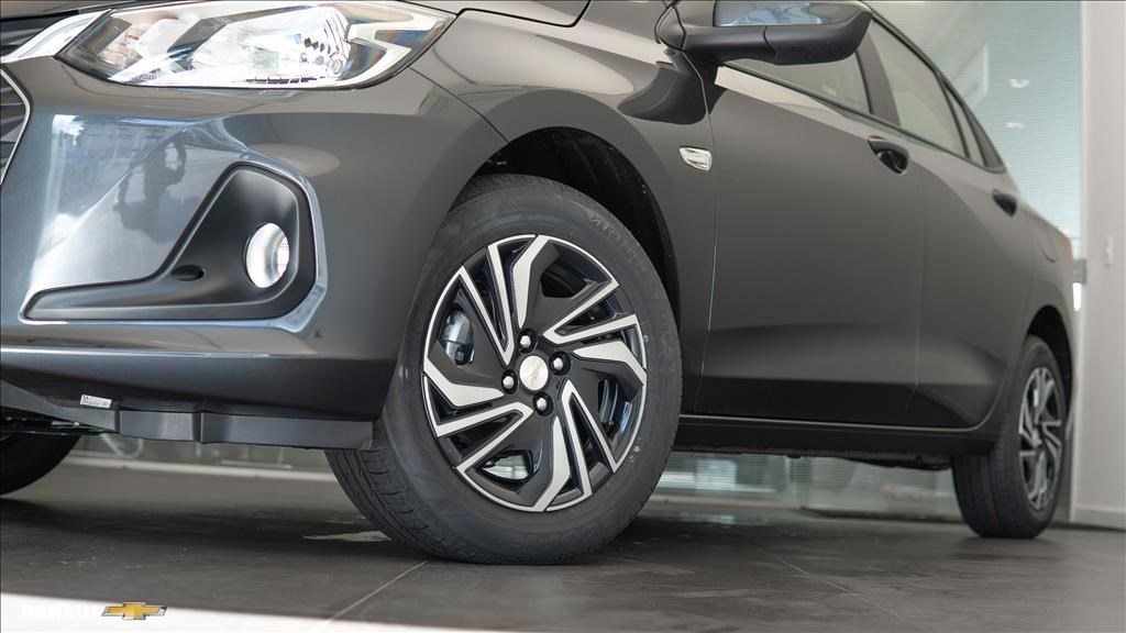 //www.autoline.com.br/carro/chevrolet/onix-plus-10-lt-12v-flex-4p-manual/2025/campinas-sp/24150357