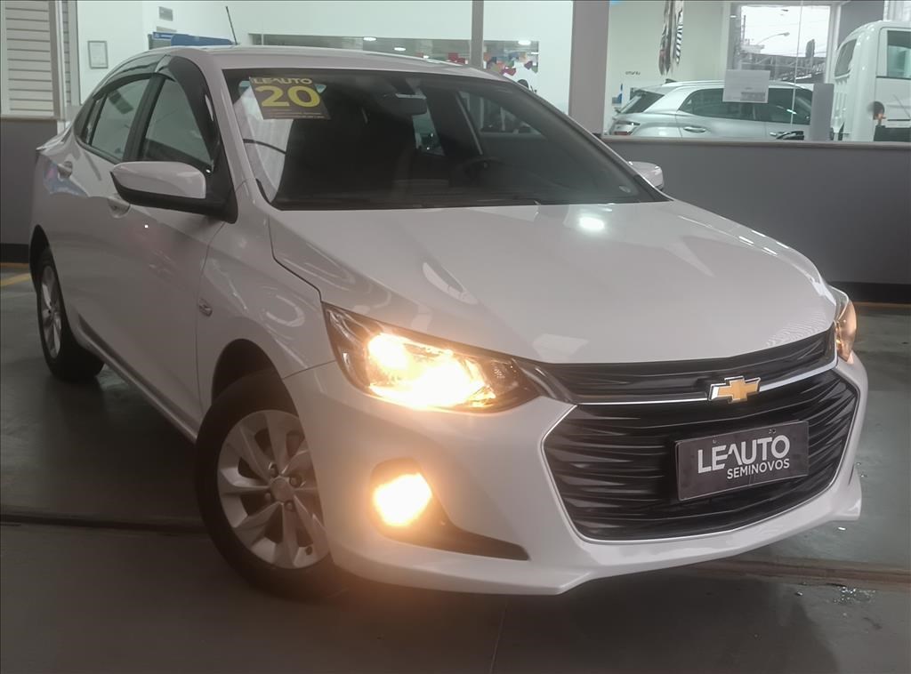 //www.autoline.com.br/carro/chevrolet/onix-plus-10-turbo-ltz-12v-flex-4p-manual/2020/nova-iguacu-rj/24244764